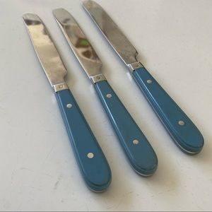 Oneida Blue Dinner Knives